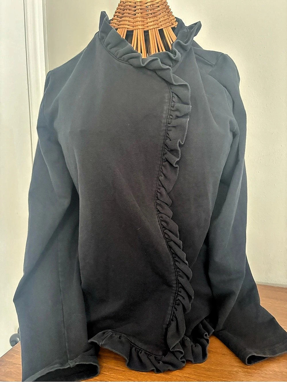 Matilda Jane Boho Cottage Ruffle Blouse Jacket in Black Size Large